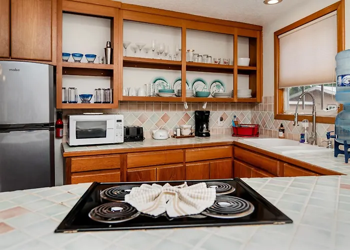 White Sands Cove E01-partial Ocean View 2 Bedroom By Floreo 4*
